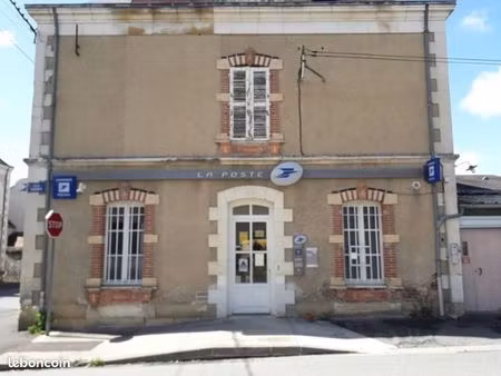 immeuble 240 m² neuvy saint sepulchre