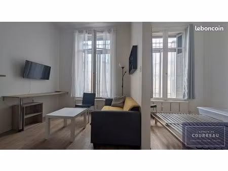 studio 1 pièce 24 m²