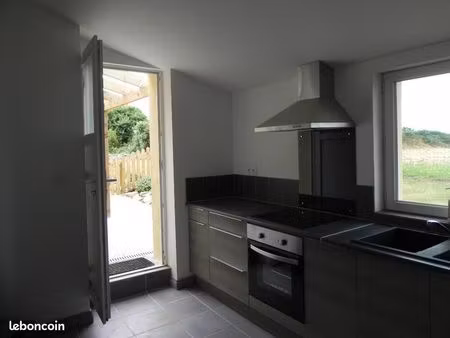maison rénovée 73m2ch petit jardin