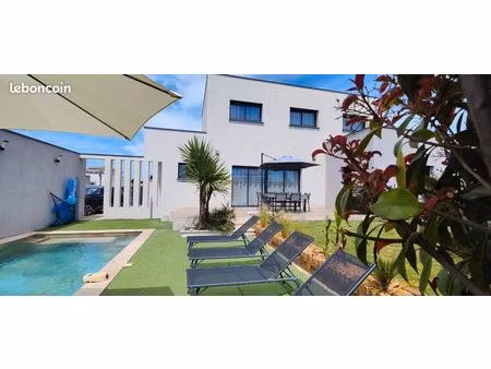 villa contemporaine 5 pièces avec piscine à vendre à manduel