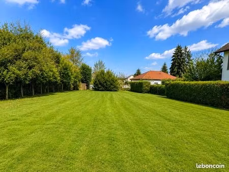 terrain 600 m² chimilin