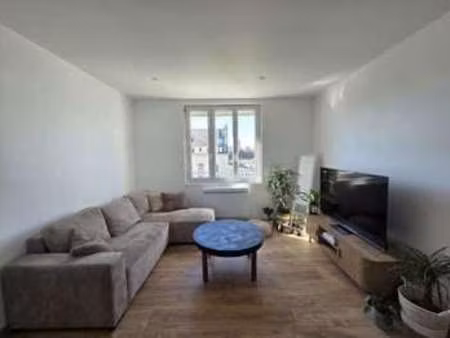 location appartement 2 pièces à lanester (56600) : à louer 2 pièces / 43m² lanester