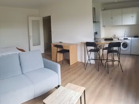 t1 meublé 32m2 proche iut et fac