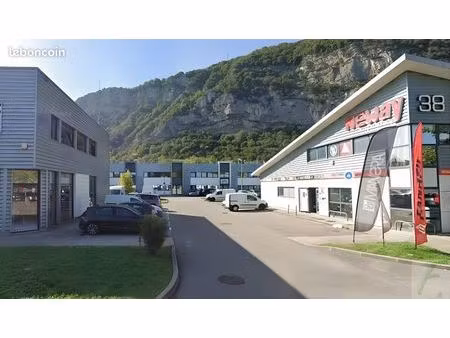 local commercial 342 m² echirolles