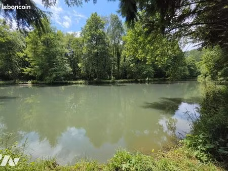 terrain 6950 m² monthodon