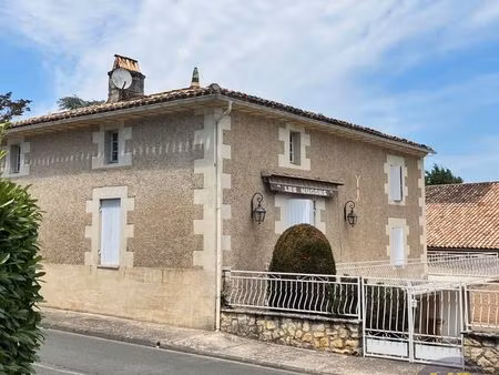 maison 2 pièces 85 m²