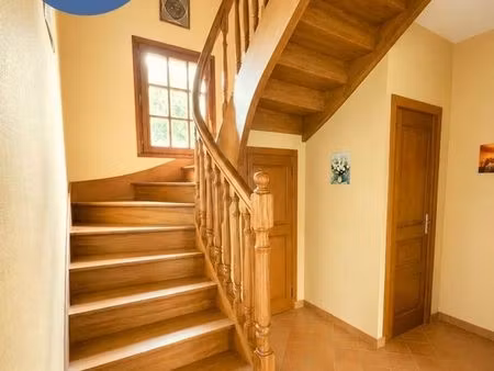 maison 6 pièces 143 m²