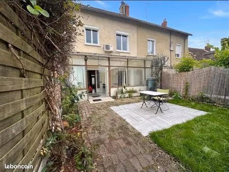 maison 4 pièces 88 m²