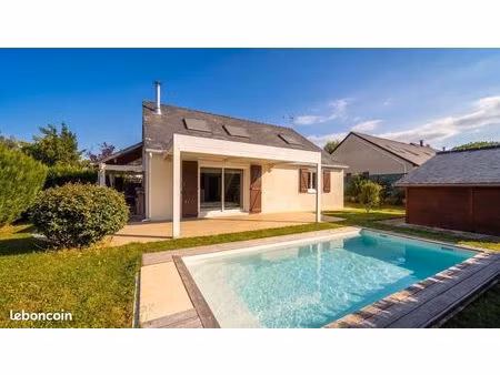 maison 7 pièces 146 m²