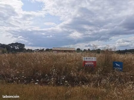 terrain 1 030 m² langon