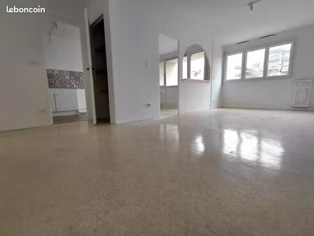 appartement 4 pièces 91 m²