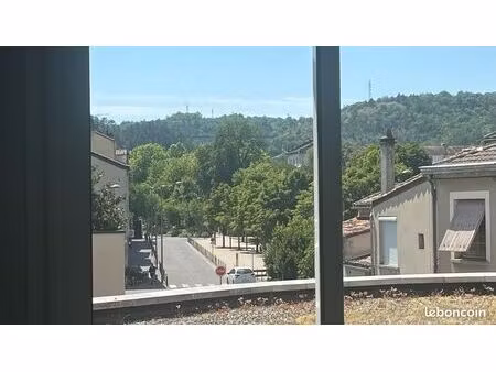 appartement t3 centre cahors avec ascenseur