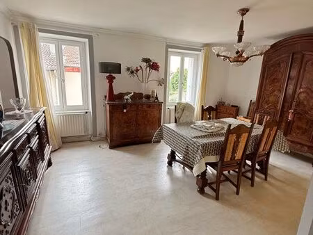 appartement de 96m2 à rénover entierement