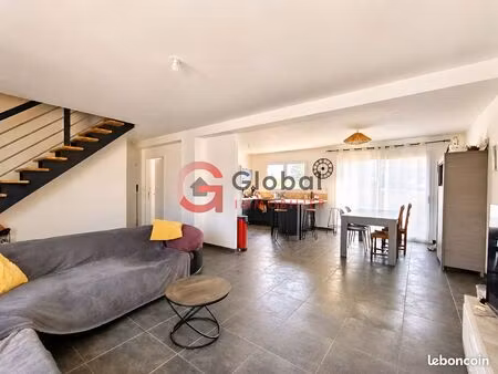 maison 5 pièces 114 m²