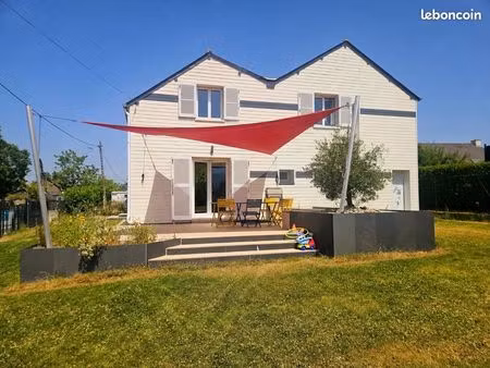 maison 5 pièces 130 m²