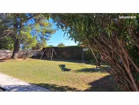 a vendre terrain d angle