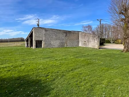 vente terrain 1822 m² à montendre (17130)  44 000 €
