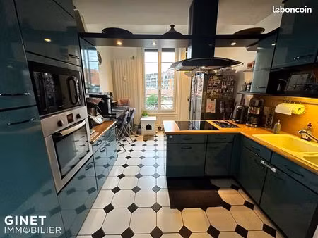 appartement 5 pièces 138 m²