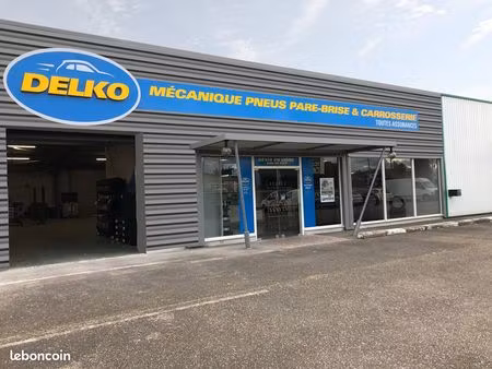 garage automobile  garage 390 m² roanne