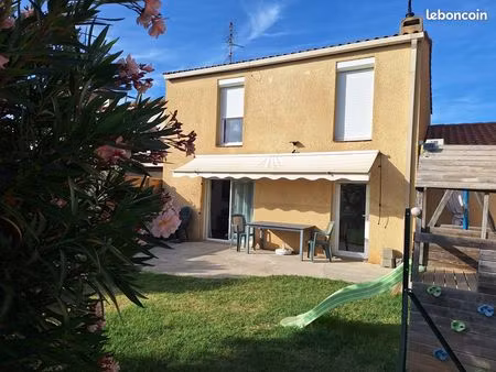 villa rénovée 88m² + garage et jardins dans impasse au calme