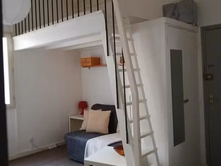studio près place gambetta