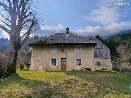 maison ancienne avec terrain 1000m2  vue magnifique