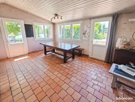 maison 6 pièces 106 m²
