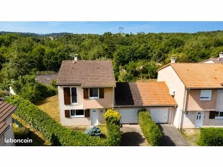 maison 6 pièces 98 m²
