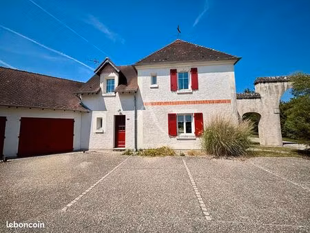 maison 3 pièces 95 m²
