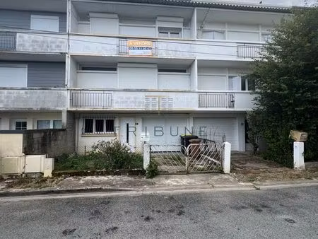 maison 3 pièces 85 m²