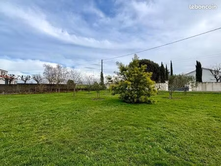 terrain 901 m² montfaucon sur montigne