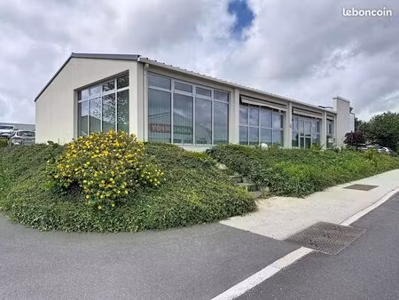 bureaux 180 m² agneaux