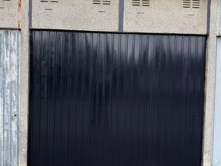 garage centre st hilaire