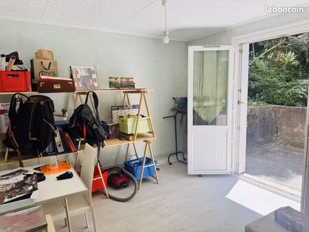 11 4% rentabilité - grand rue jean monnet - terrasse garage - famille / colocation