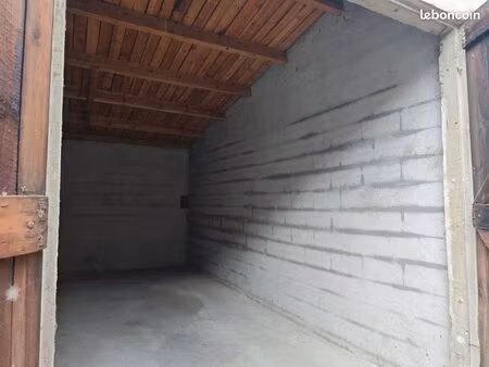 garage à louer