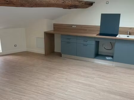 immeuble de 6 logements en centre-ville de mt-de-marsan