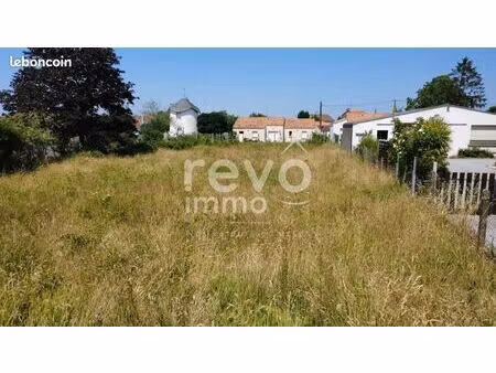 terrain 787 m² champtoceaux