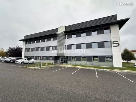 bureaux 356 m²