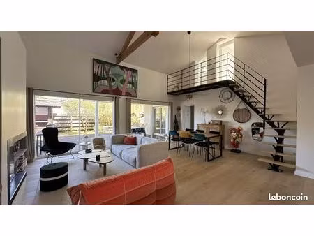 villa 6 pièces 133 m²