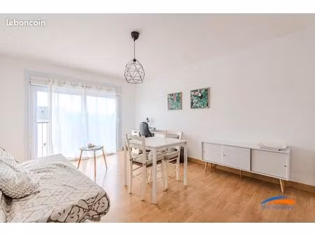 appartement 2 pièces 52 m²