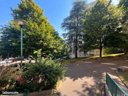 appartement 4 pièces 66 m²