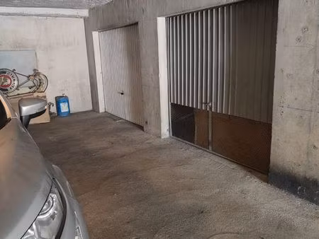 garage villefontaine a côté de la mairie
