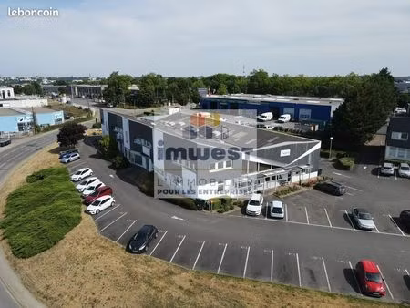 local d'activite 266 m² rennes