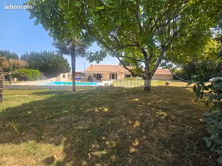 maison 5 pièces 157 m²