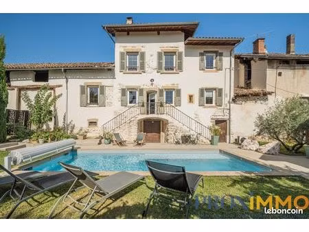 ferme 6 pièces 175 m²