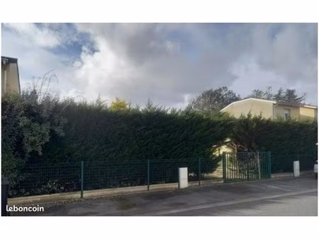 terrain 600 m² blanquefort
