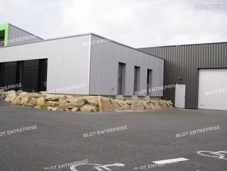local d'activité 500 m²
