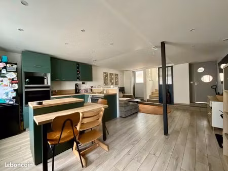 maison 4 pièces 74 m²