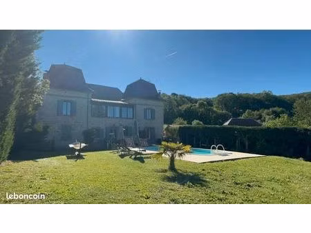 maison 440 m2