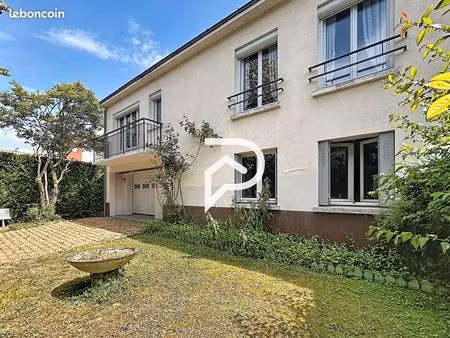 maison 5 pièces 99 m²